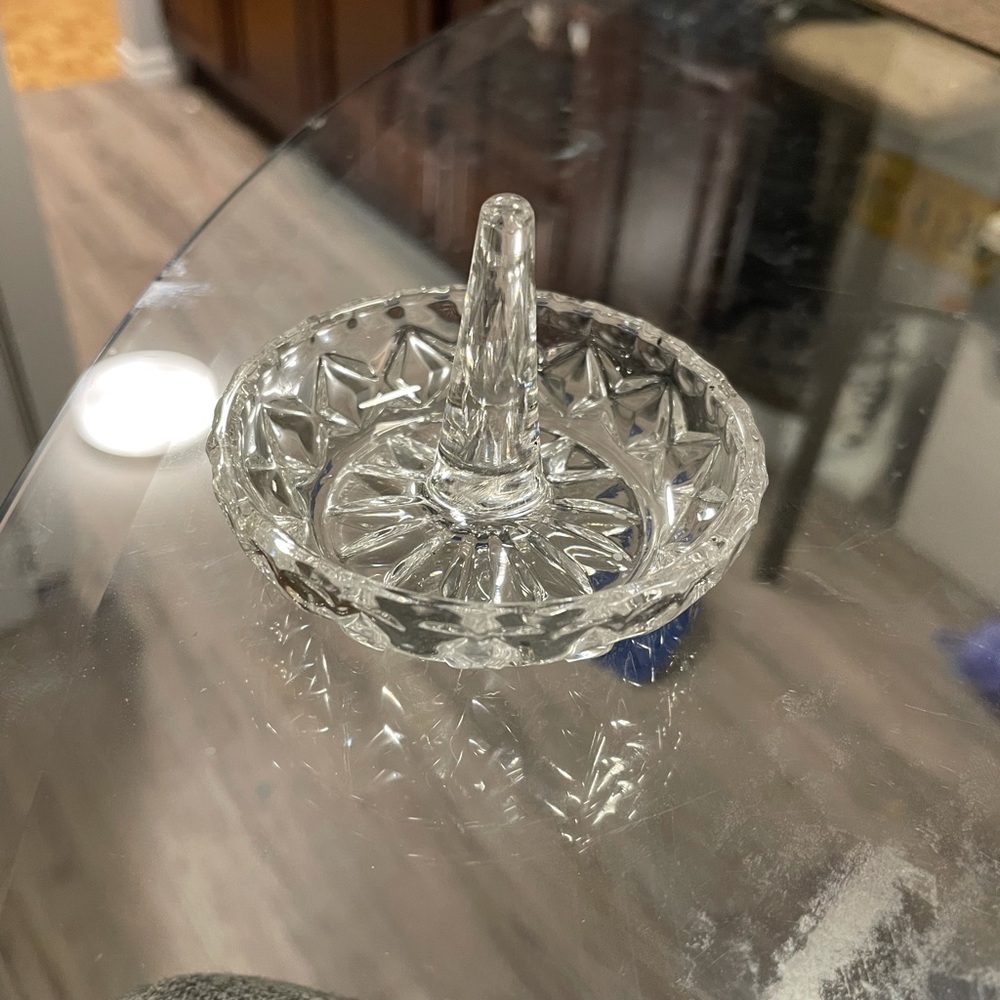 Ring holder